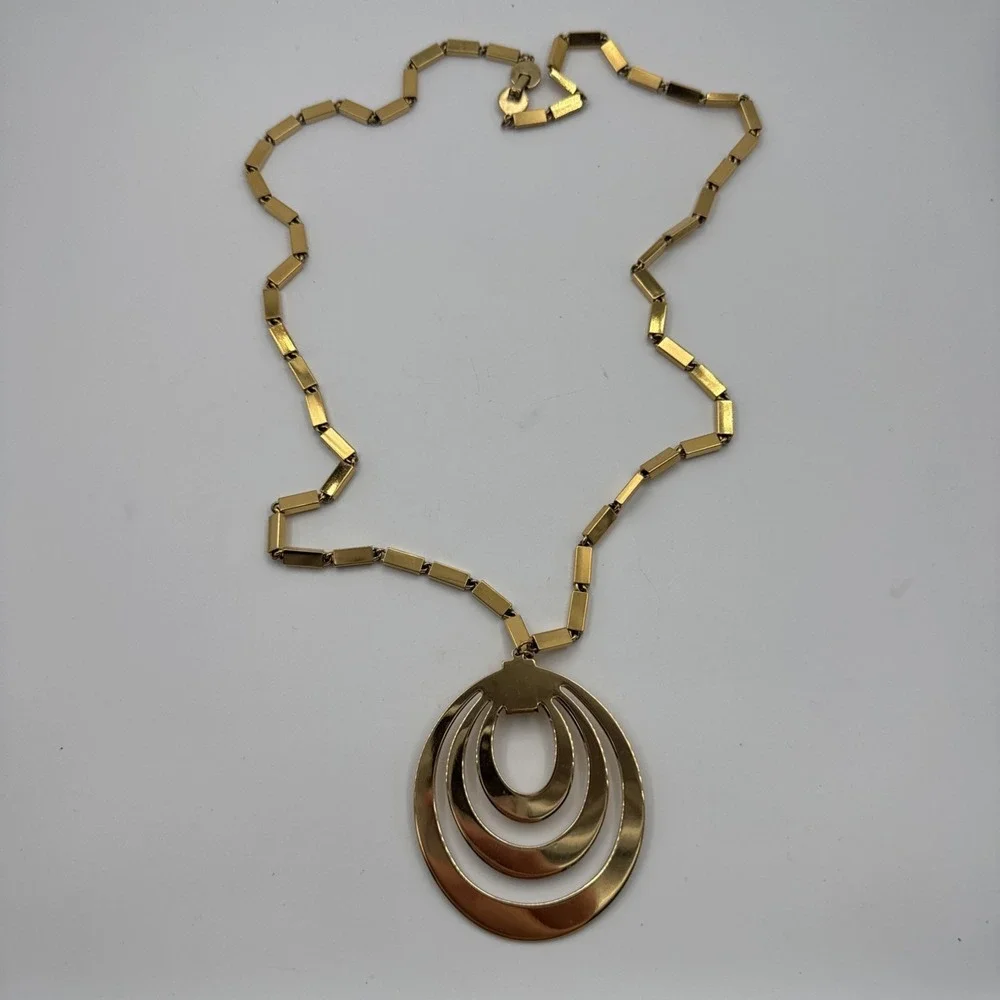 Vtg Monet Midcentury Modern Goldplate Large Oval Pendant Long Necklace 1966